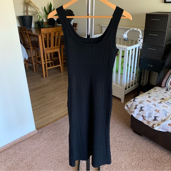MM Lafleur Ribbed Black Gwen Knit Midi Dress Size Medium - Picture 2 of 4